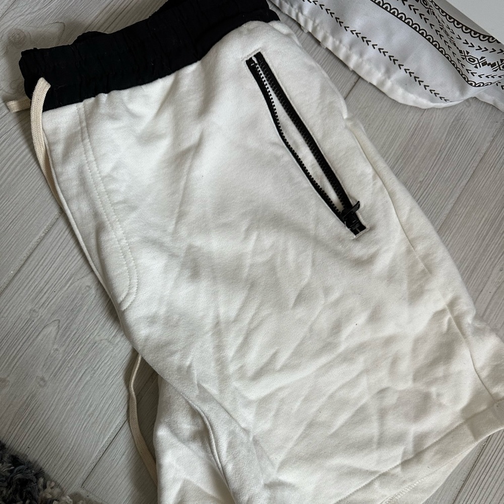 Fear of God essentials cream drawstring shorts